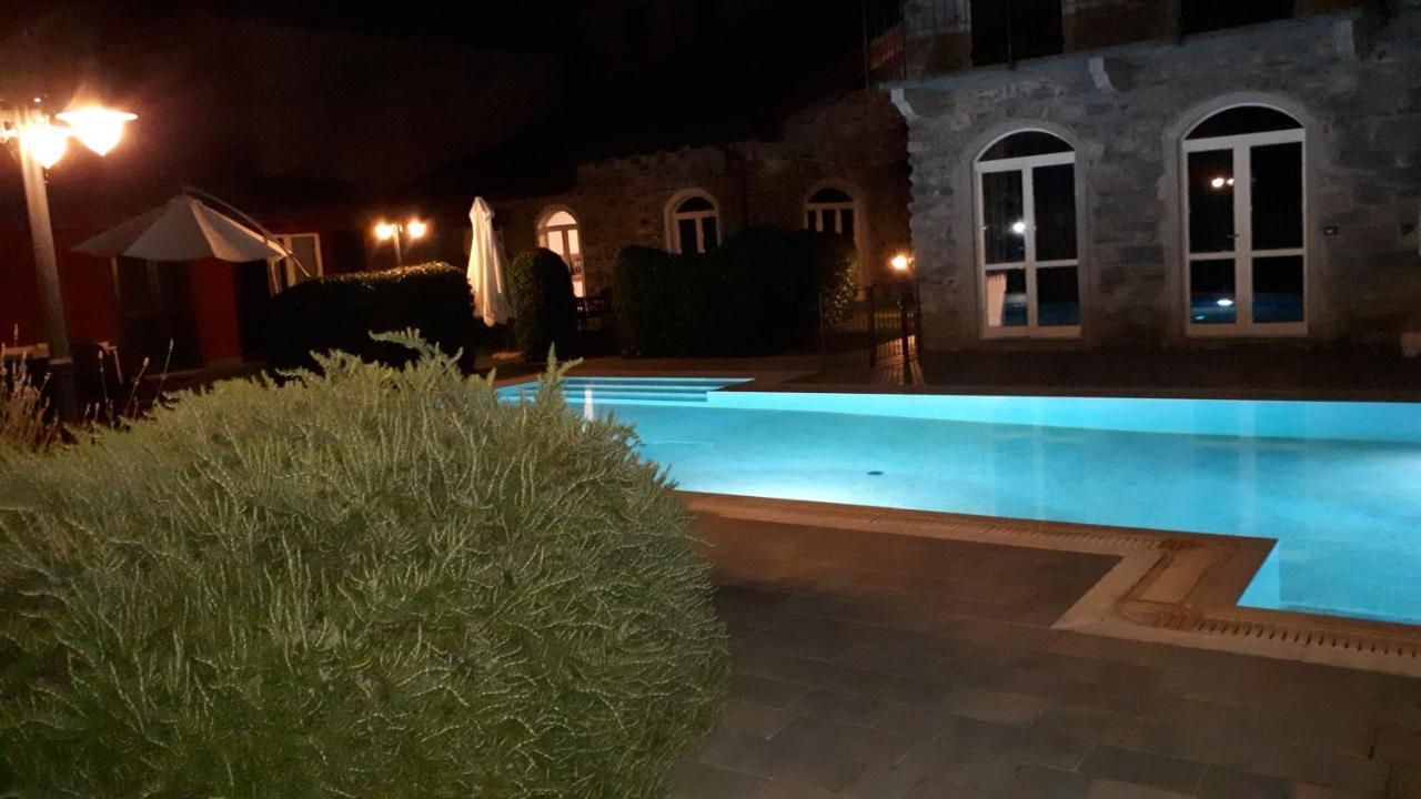 Bellagio Dreams Apt, Pool, With Private Garden, Near Lake Екстериор снимка